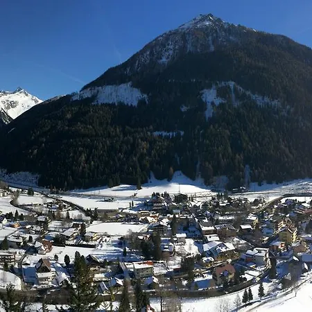 Talheim Semesterbostad *